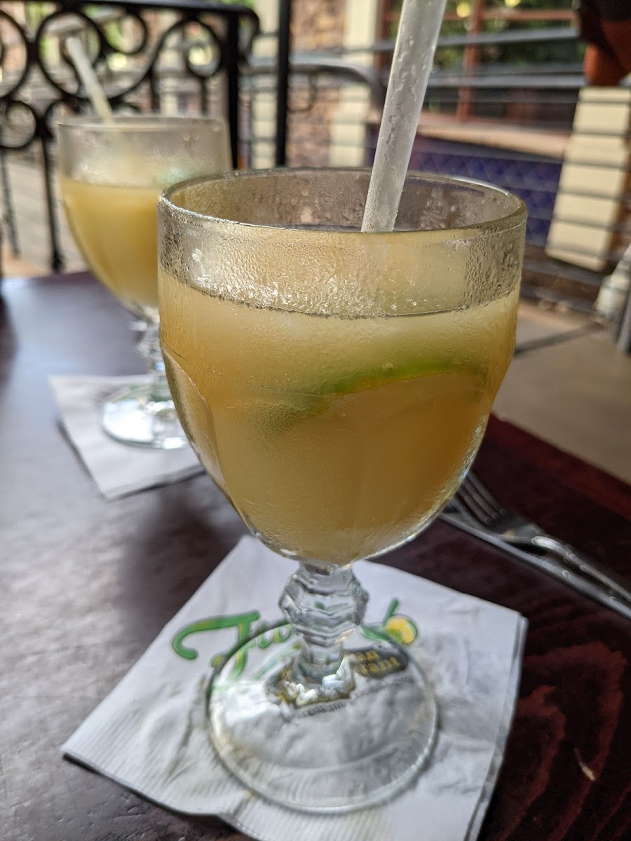 Flores Mexican Restaurant-4