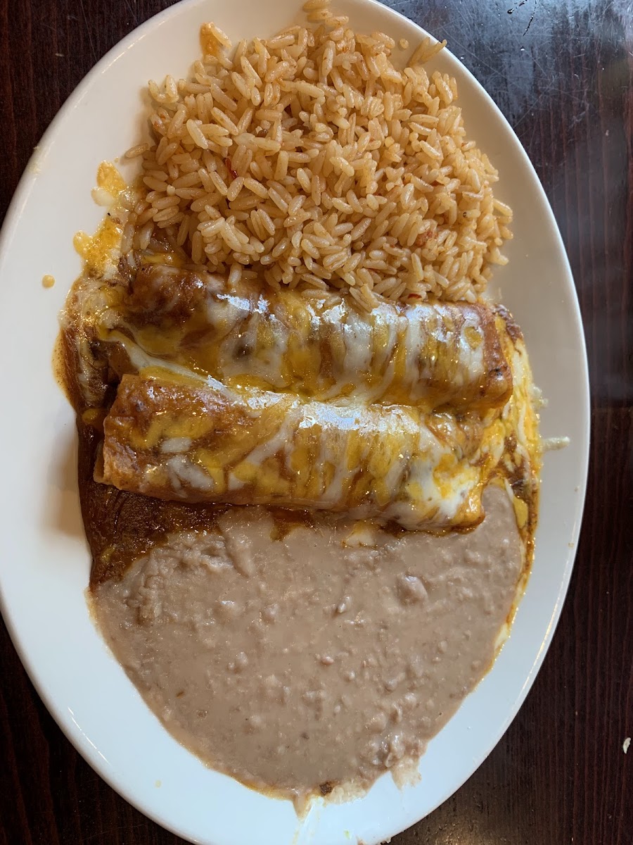 Flores Mexican Restaurant-7